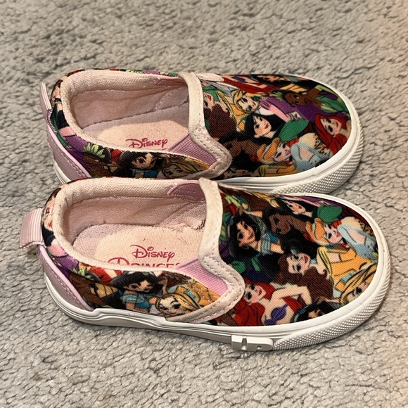 Ground UP Disney Princess Slip on Sneakers Toddler Girls size 6 - Picture 2 of 12
